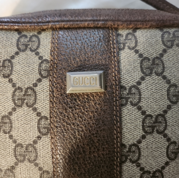 AUTHENTIC VINTAGE GUCCI CROSSBODY BAG - Picture 5 of 5